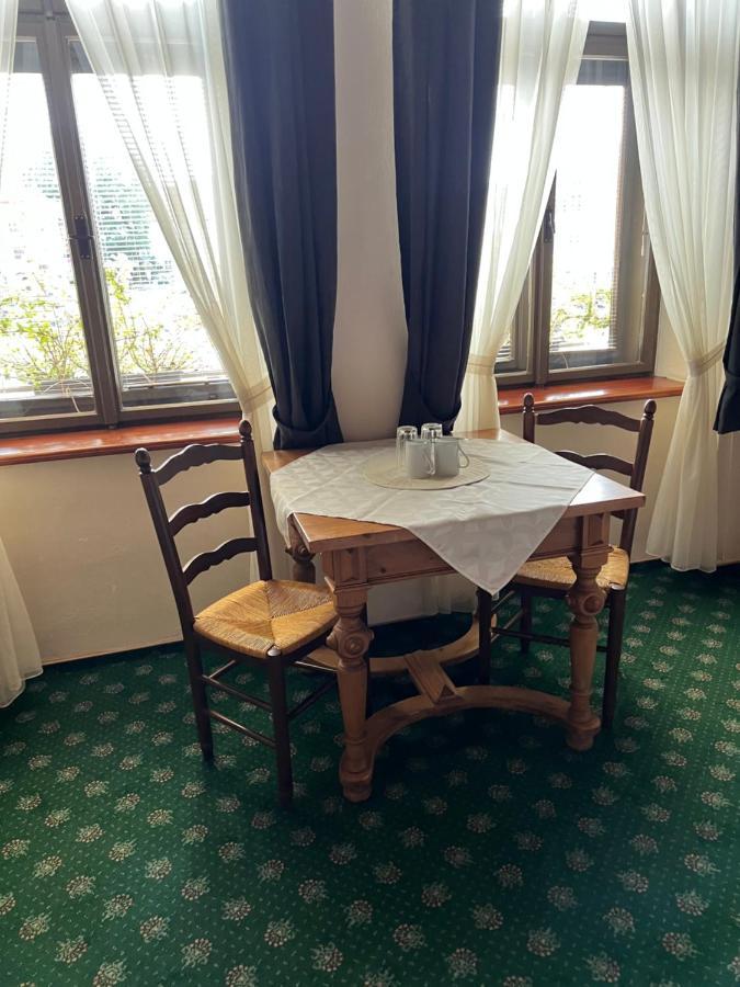 Hotel Maxim Frýdek-Místek Extérieur photo