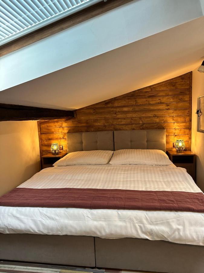 Hotel Maxim Frýdek-Místek Extérieur photo